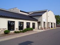 Throwbacks Grille & Bar from front
